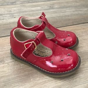 Footnotes Mary Janes